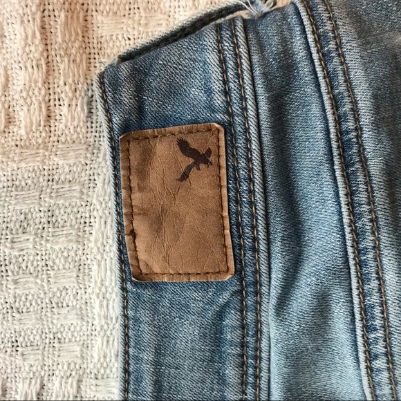American Eagle light wash Jeans - Picture 5 of 5
